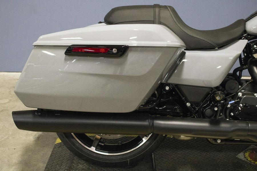 2025 Harley-Davidson® FLHX - Street Glide®