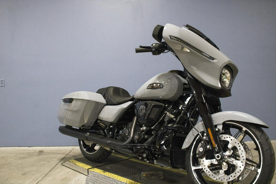 2025 Harley-Davidson® FLHX - Street Glide®