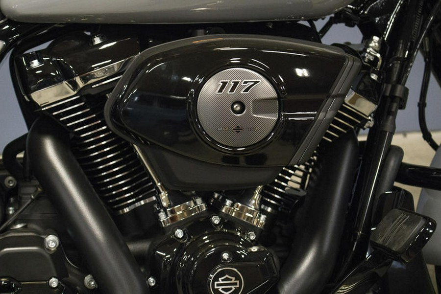 2025 Harley-Davidson® FLHX - Street Glide®