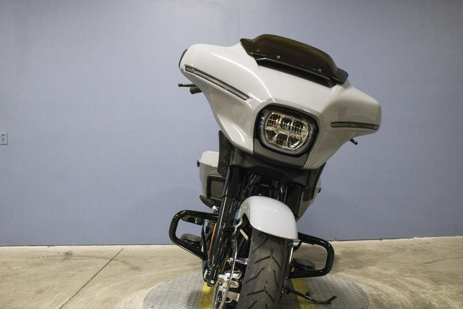 2025 Harley-Davidson® FLHX - Street Glide®