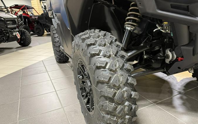 2026 Can-Am Defender Limited HD11