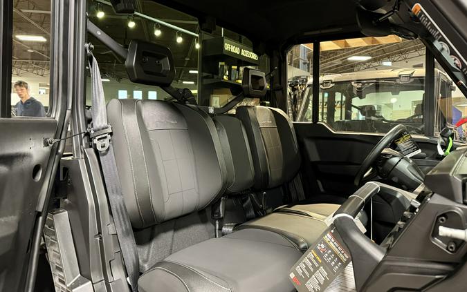 2026 Can-Am Defender Limited HD11