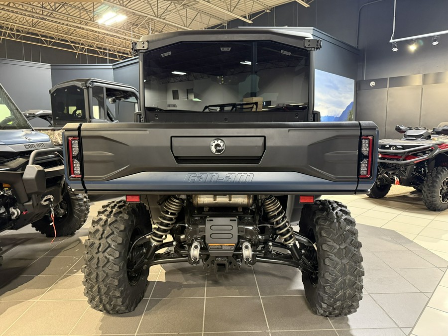 2026 Can-Am Defender Limited HD11
