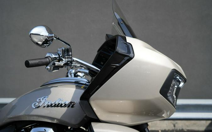 2026 Indian Motorcycle Pursuit Limited Silver Quartz Metallic