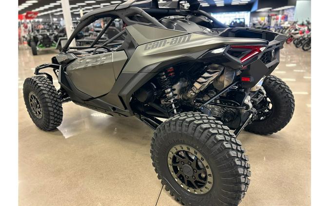 2026 Can-Am MAVERICK R X rc W SMART-SHOX