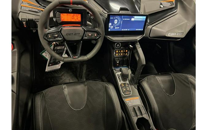 2026 Can-Am MAVERICK R X rc W SMART-SHOX