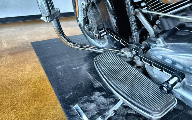 2020 Harley-Davidson® Electra Glide® Standard Vivid Black