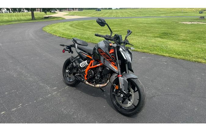 2026 KTM Duke 390