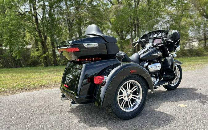 2024 Harley-Davidson® FLHTCUTG - Tri Glide® Ultra