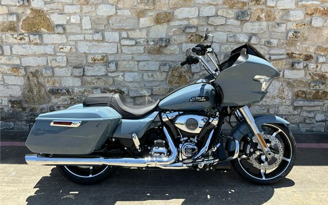 2024 Harley-Davidson Road Glide ! SHRKSKN/CHRME