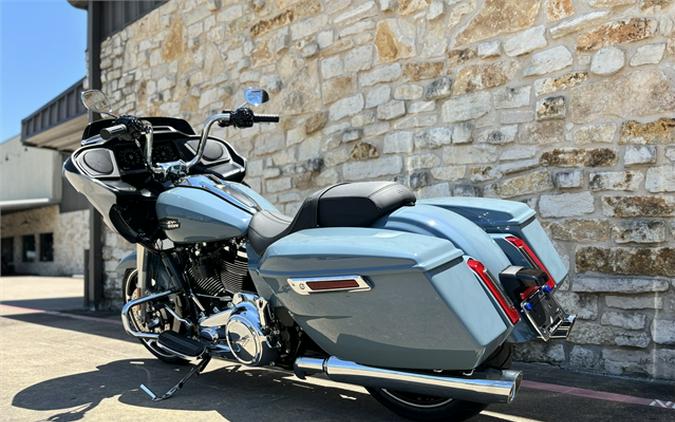 2024 Harley-Davidson Road Glide ! SHRKSKN/CHRME