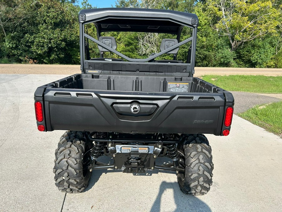 2025 CAN-AM Defender XT HD10