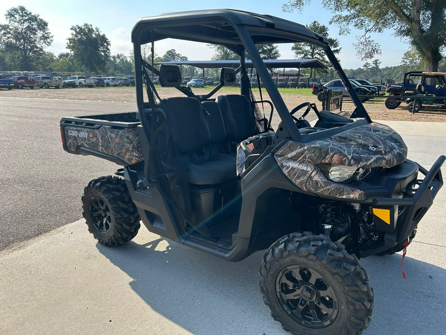 2025 CAN-AM Defender XT HD10