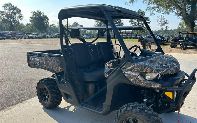 2025 CAN-AM Defender XT HD10