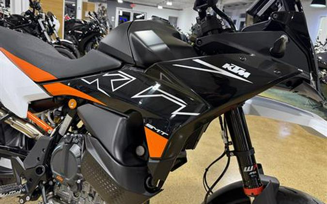 2024 KTM 890 SMT