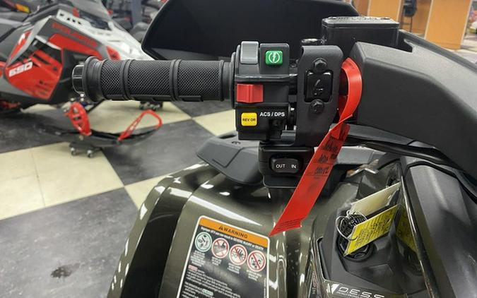 2025 Can-Am Outlander MAX 6x6 XT 1000