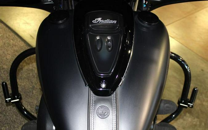 2018 Indian Motorcycle® CHIEFTAIN DARK HORSE