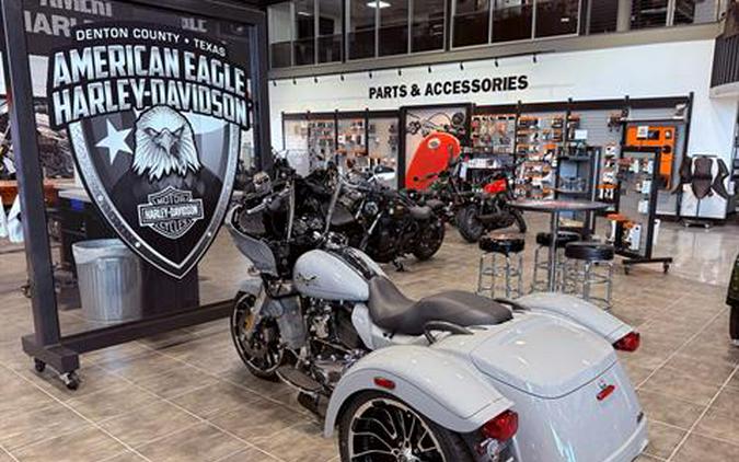 2024 Harley-Davidson Road Glide® 3
