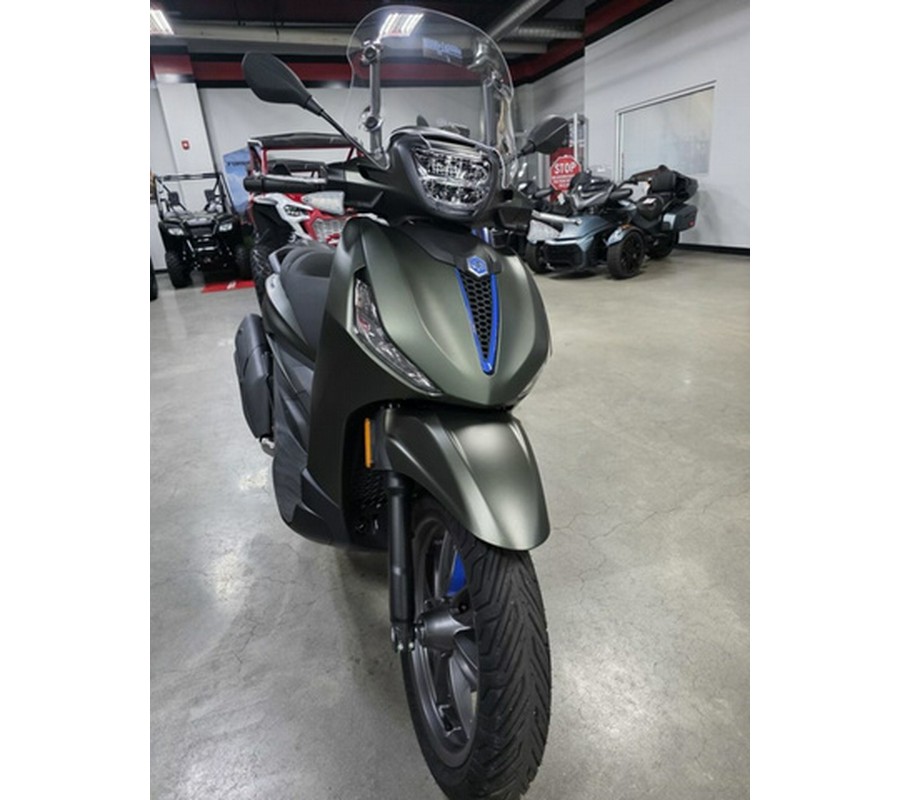 2027 Piaggio BV 400 S