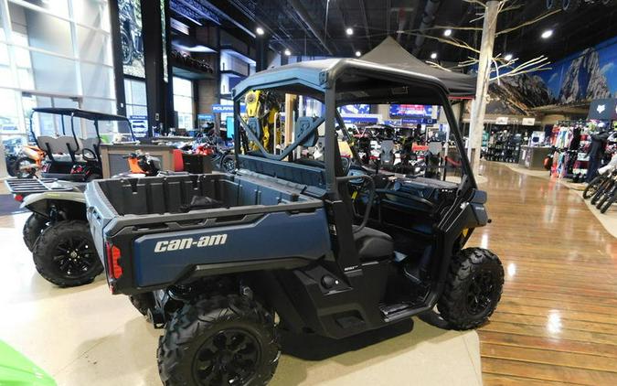 2025 Can-Am® Defender XT HD9