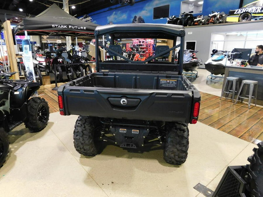 2025 Can-Am® Defender XT HD9
