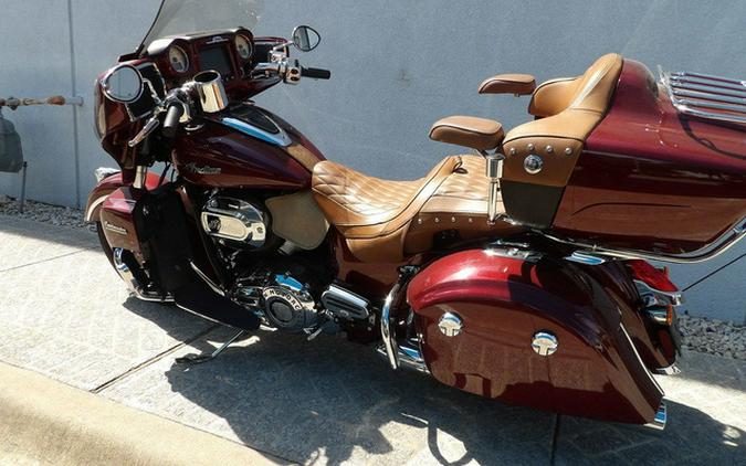 2019 Indian Roadmaster Burgundy Metallic Icon Series Dirt Track SmokeThunder Black Smoke