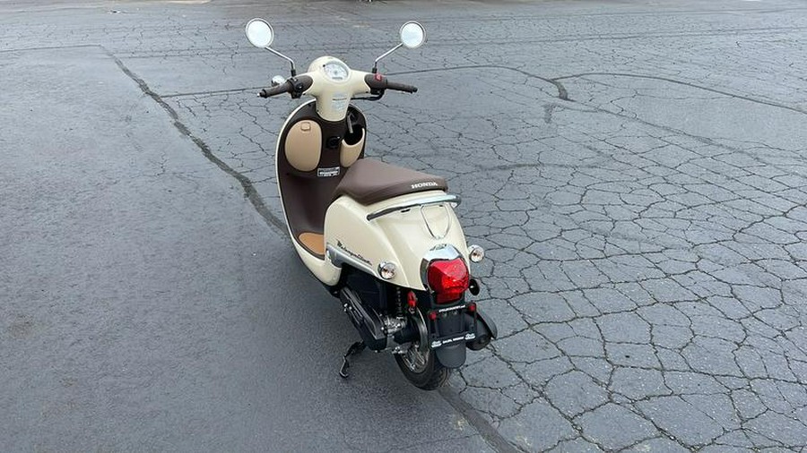 2019 Honda® Metropolitan