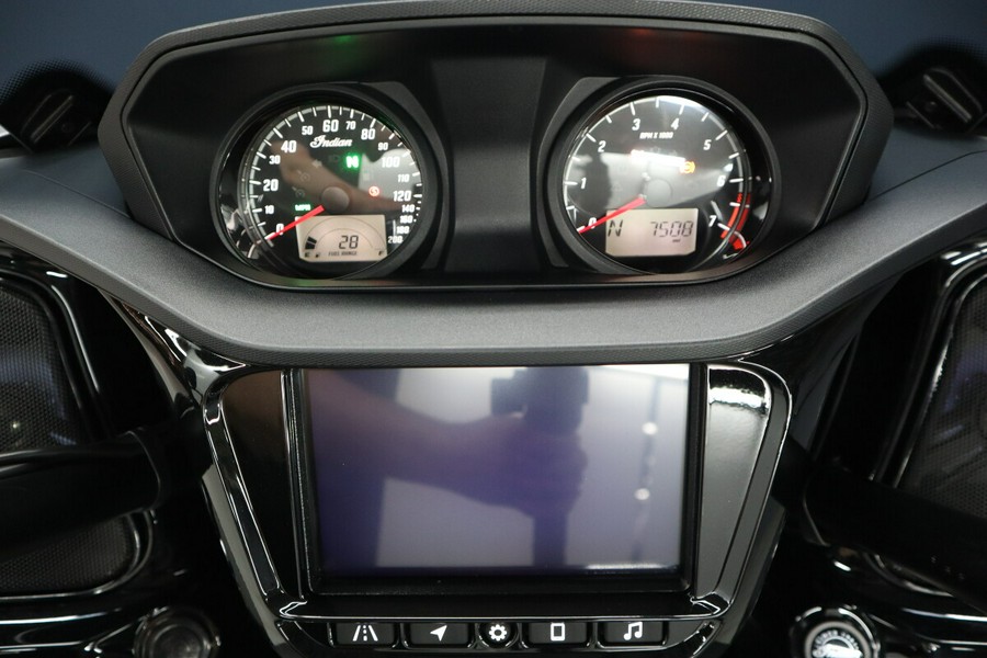 2023 Indian Motorcycle Challenger Dark Horse