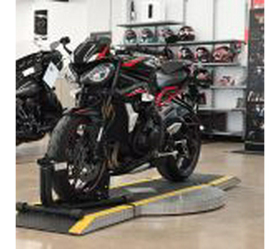 2021 Triumph Street Triple R