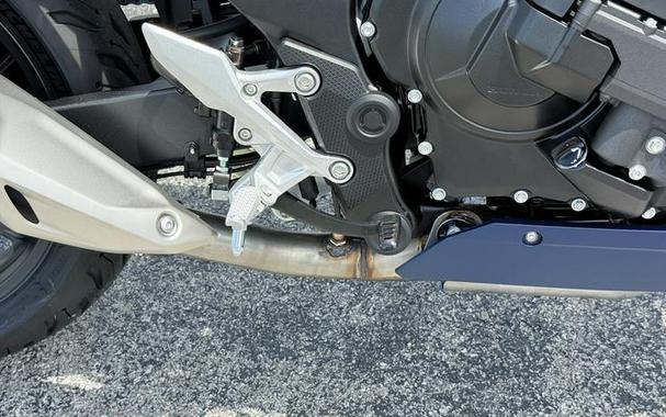 2026 Honda® CB750 Hornet E-Clutch