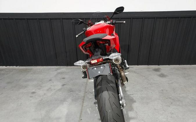2026 Ducati Panigale V2