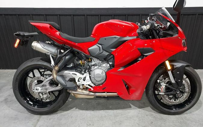 2026 Ducati Panigale V2