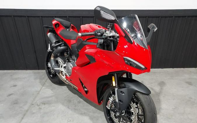 2026 Ducati Panigale V2