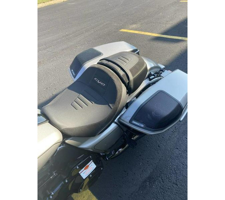 2023 Harley-Davidson® FLTRXSE - CVO™ Road Glide®