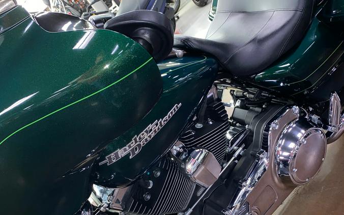 2015 Harley-Davidson® STREET GLIDE SPECIAL