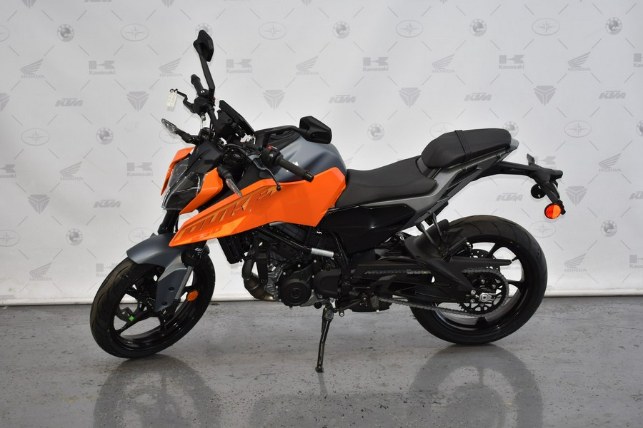2024 KTM 250 Duke
