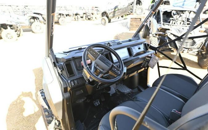 2026 Can-Am Defender MAX XT HD11 With 10.25 In.Display