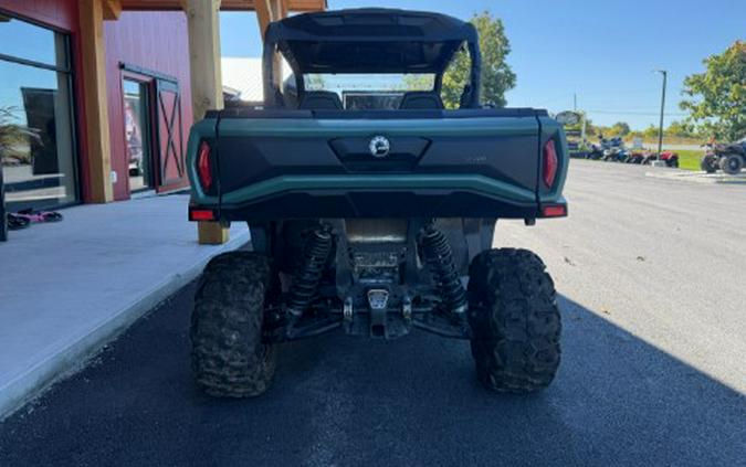 2025 Can-Am Commander DPS 700