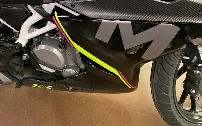 2022 CFMOTO 300SS