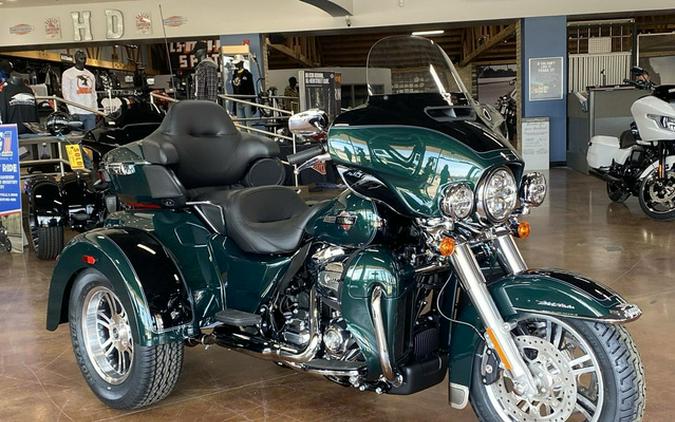 2024 Harley-Davidson Trike FLHTCUTG - Tri Glide Ultra