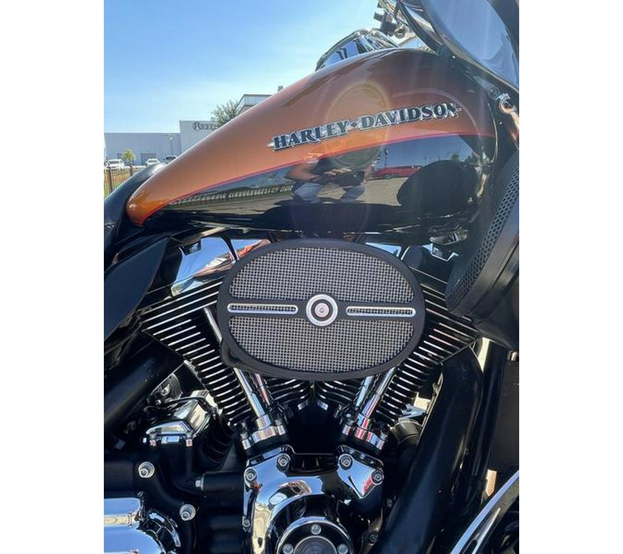 2014 Harley-Davidson® FLHTK - Electra Glide® Ultra Limited