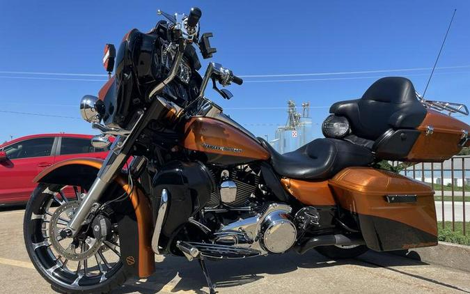 2014 Harley-Davidson® FLHTK - Electra Glide® Ultra Limited