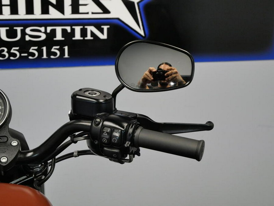 2017 Harley-Davidson® XL883N - Iron 883™