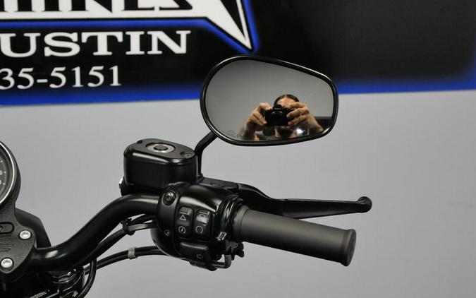 2017 Harley-Davidson® XL883N - Iron 883™