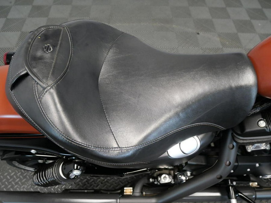 2017 Harley-Davidson® XL883N - Iron 883™