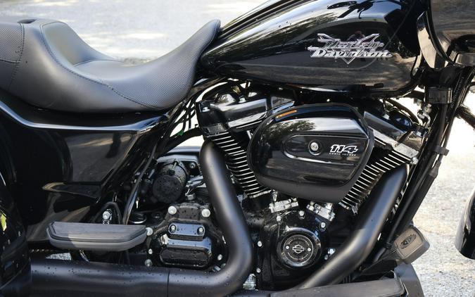 2022 Harley-Davidson Road Glide Limited FLTRK