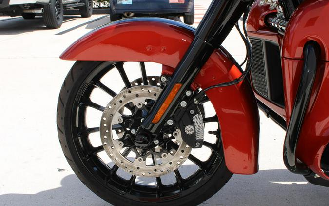 Used 2025 Harley-Davidson Tri Glide Ultra FLHTCUTG Trike For Sale In Miami, Florida