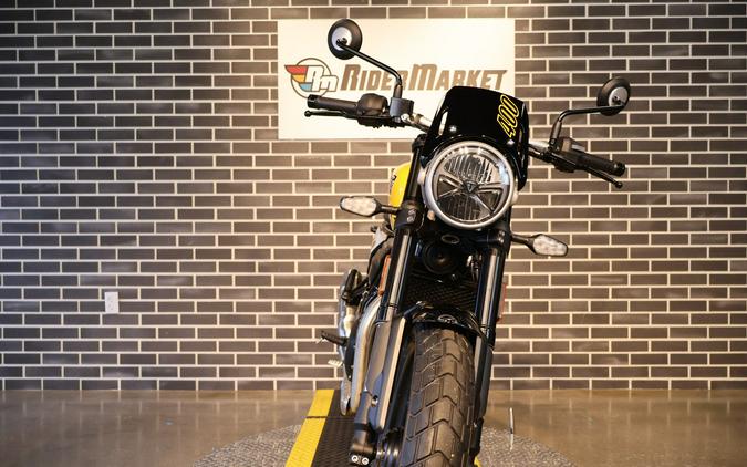 2027 Triumph Street Scrambler TRACKER