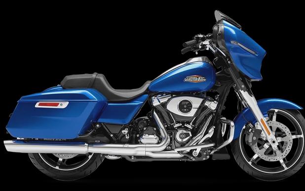 2024 Harley-Davidson® Street Glide® Blue Burst