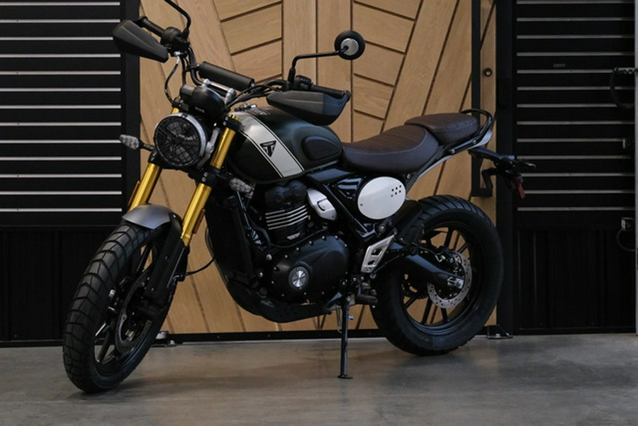 2024 Triumph Scrambler 400 X MATT KHAKI GREEN FUSION WHITE